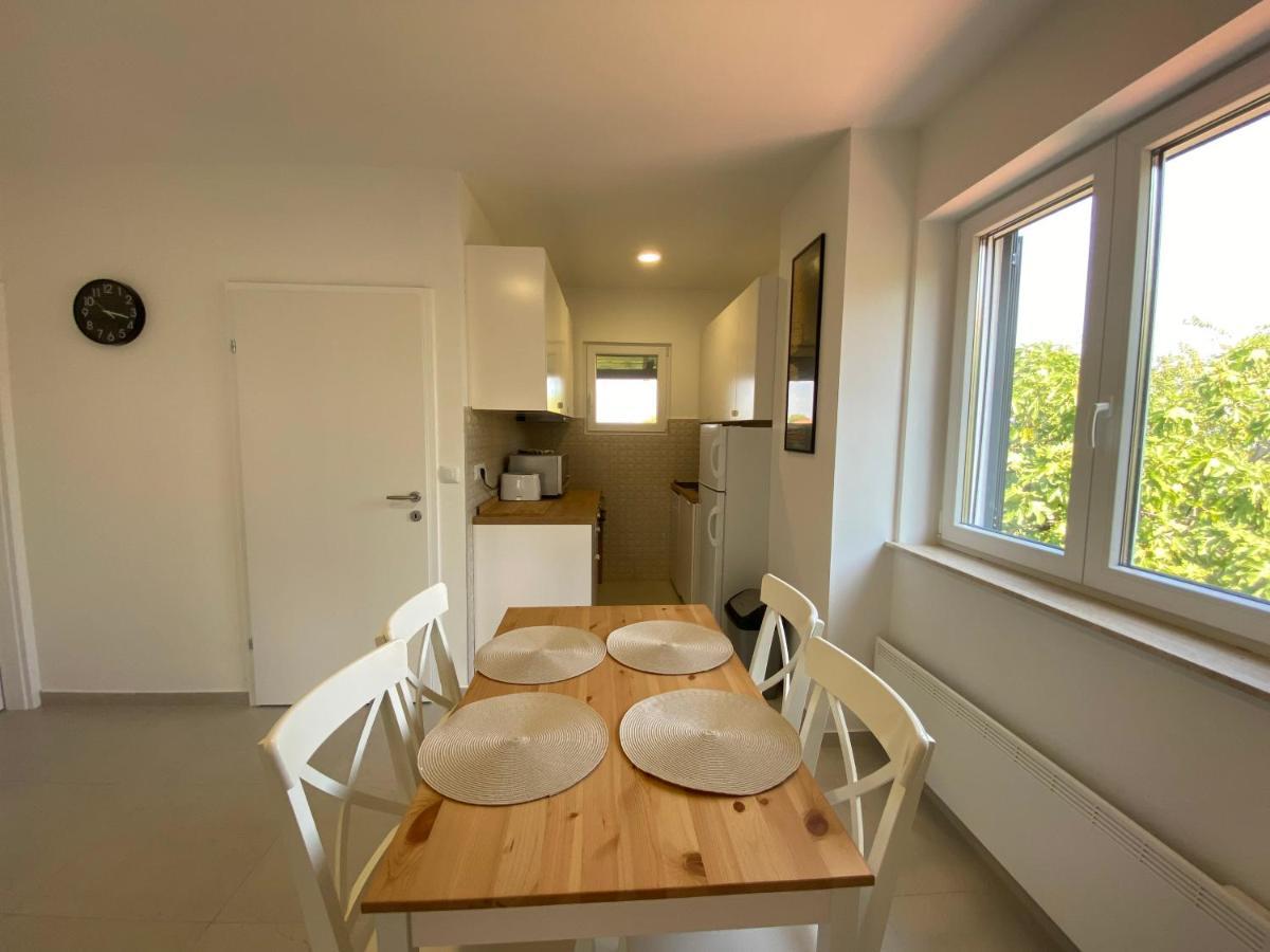 Maris Apartment Premantura Bagian luar foto