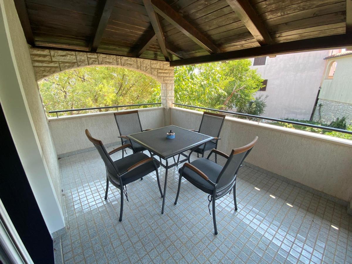 Maris Apartment Premantura Bagian luar foto